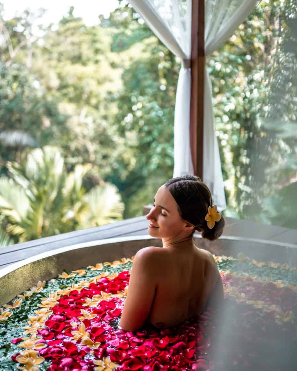 Maya Ubud Spa Flower Bath