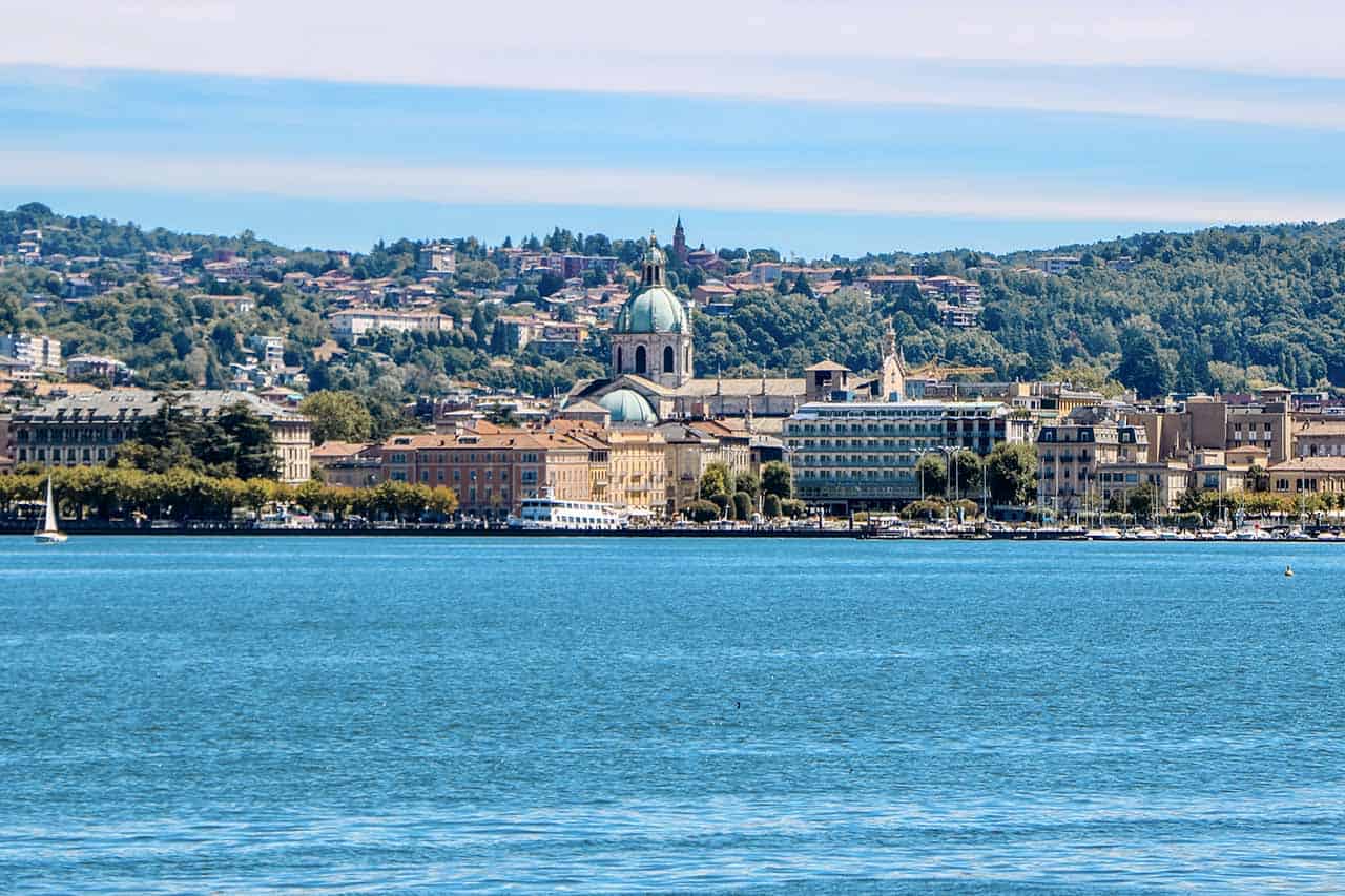 Waterfront of Como Town
